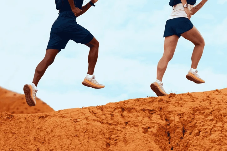 Cum îți alegi pantofii de alergare montană