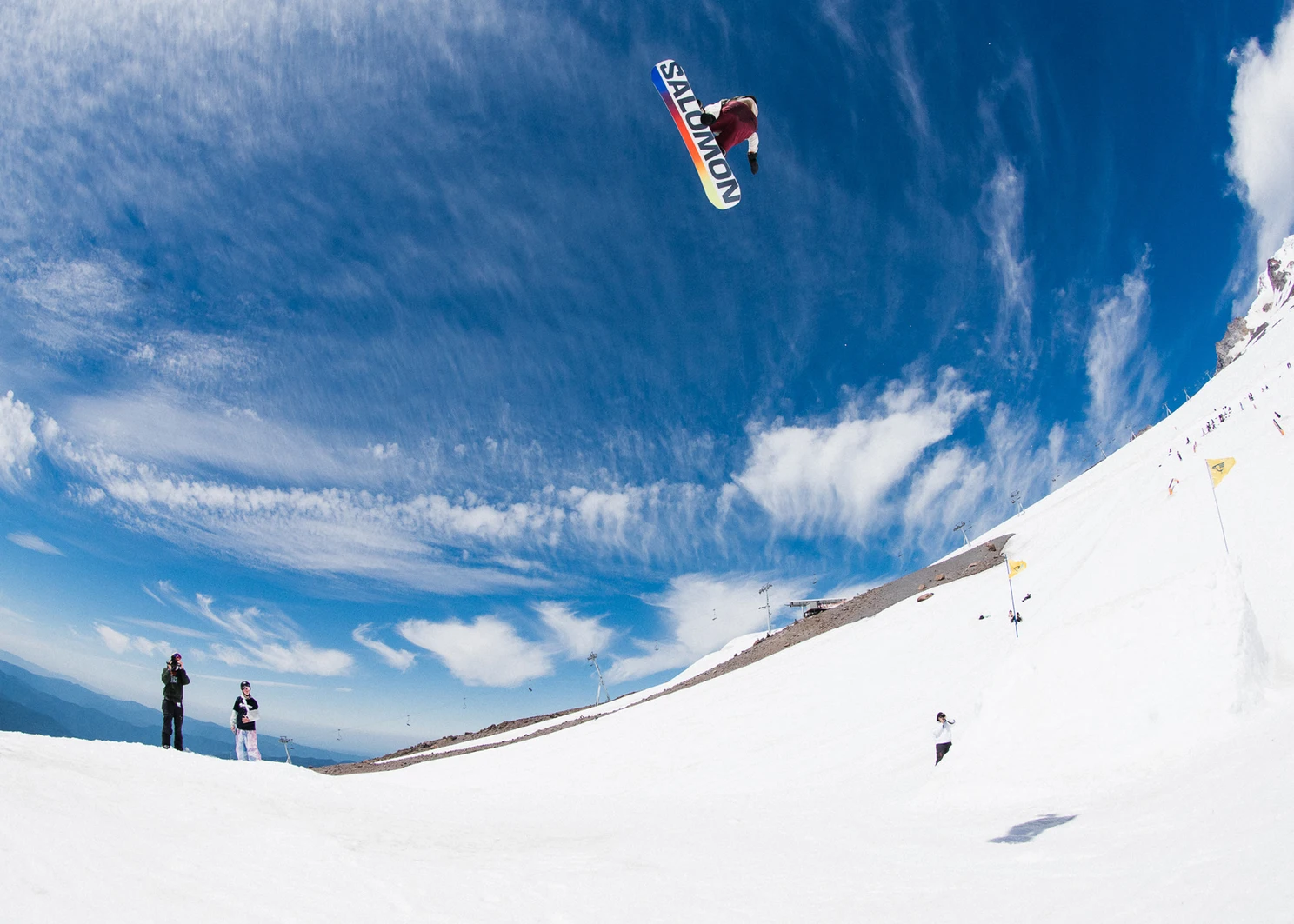 Ce se află în spatele noului logo Salomon?